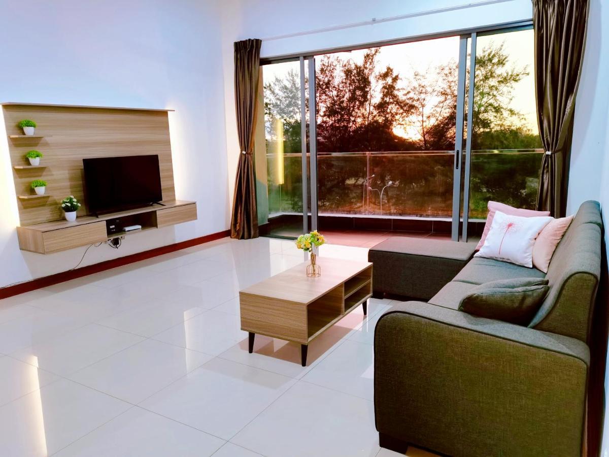 Sunset Seaview Imago Loft B 3 Bedrooms Above Imago Shopping Mall Apartment Kota Kinabalu